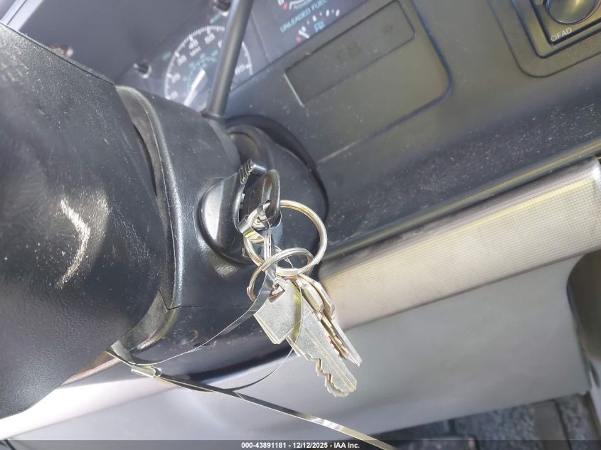 1995 Ford Econoline E350 Cutaway Van VIN: 1FDKE30G1SHB40003 Lot: 43891181