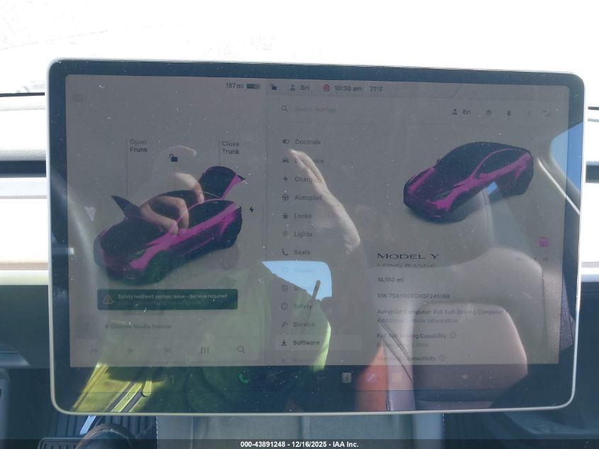 2025 Tesla Model Y Long Range Dual Motor Rear-Wheel Drive VIN: 7SAYGDEDXSF246188 Lot: 43891248