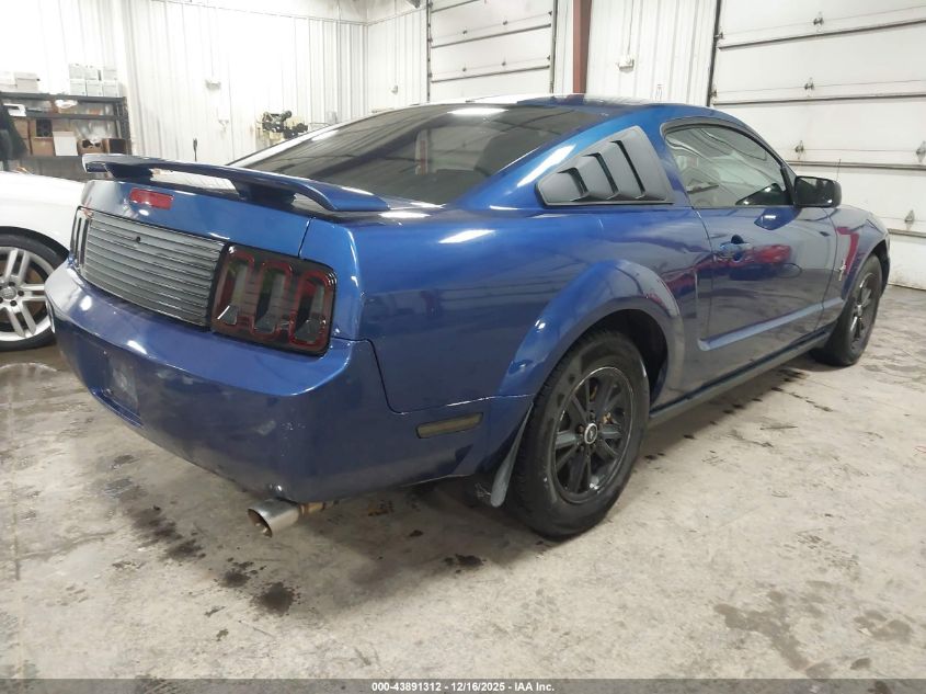 2007 Ford Mustang V6 Deluxe/V6 Premium