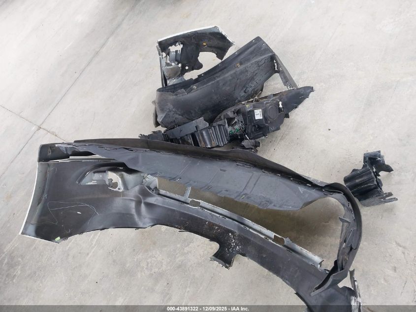 2015 Lincoln Mks VIN: 1LNHL9DK4FG608531 Lot: 43891322