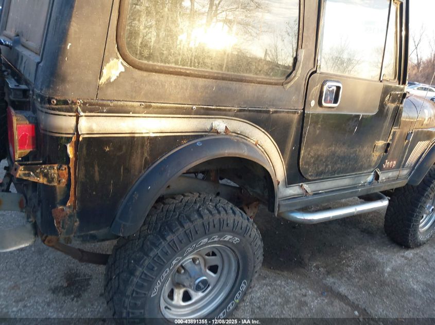 1986 Jeep Jeep Cj7 VIN: 1JCCE87E9GT131868 Lot: 43891355