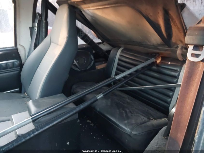 1986 Jeep Jeep Cj7 VIN: 1JCCE87E9GT131868 Lot: 43891355