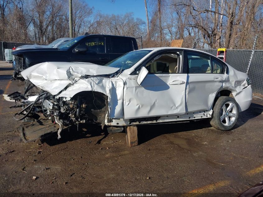 2013 BMW 328I xDrive VIN: WBA3B5G51DNS02129 Lot: 43891376