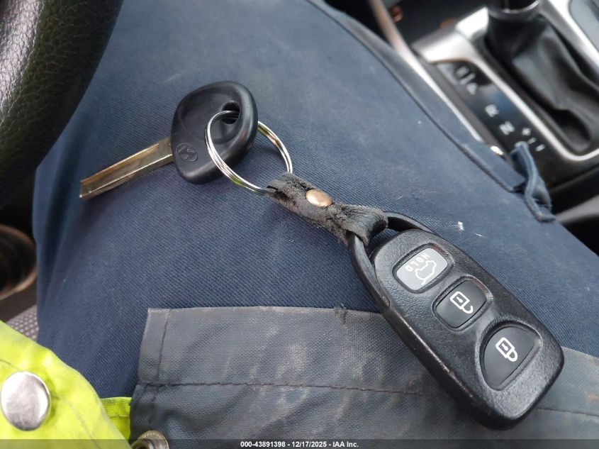 2013 Hyundai Elantra Gt VIN: KMHD35LE9DU126347 Lot: 43891398