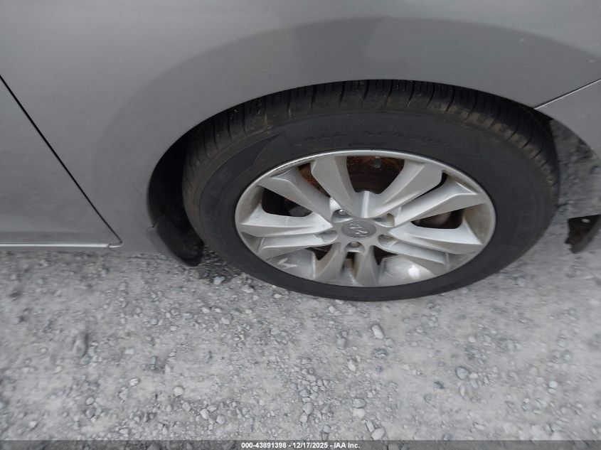 2013 Hyundai Elantra Gt VIN: KMHD35LE9DU126347 Lot: 43891398