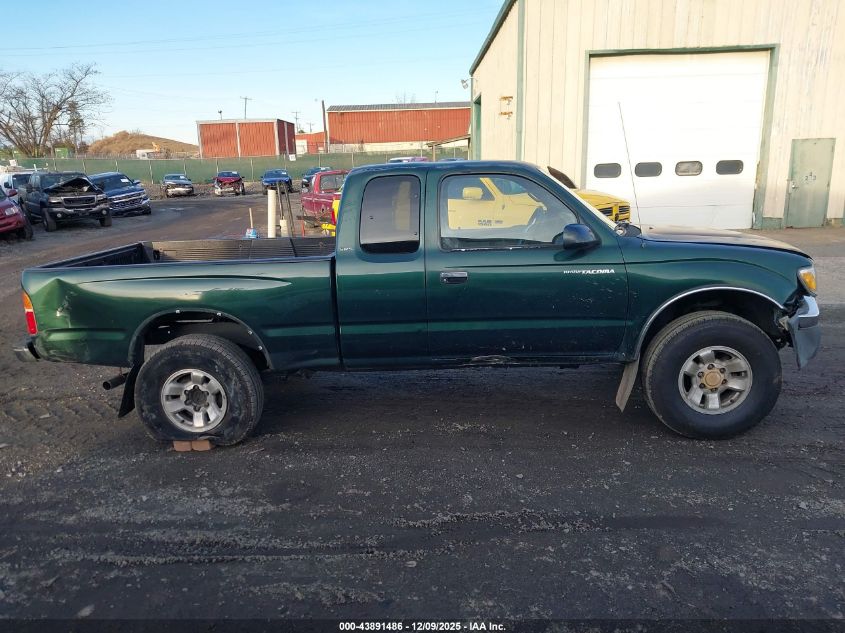 2000 Toyota Tacoma Base V6 VIN: 4TAWN72N6YZ636857 Lot: 43891486