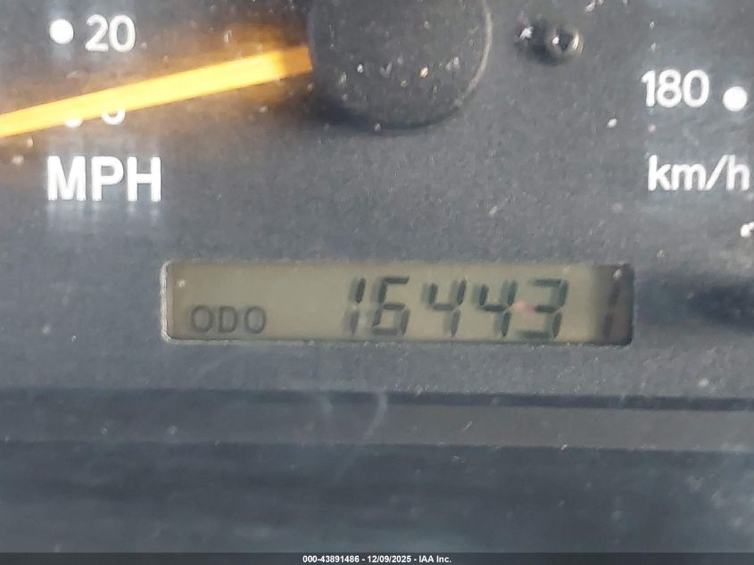 2000 Toyota Tacoma Base V6 VIN: 4TAWN72N6YZ636857 Lot: 43891486