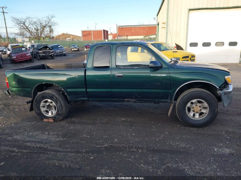 2000 Toyota Tacoma Base V6 VIN: 4TAWN72N6YZ636857 Lot: 43891486