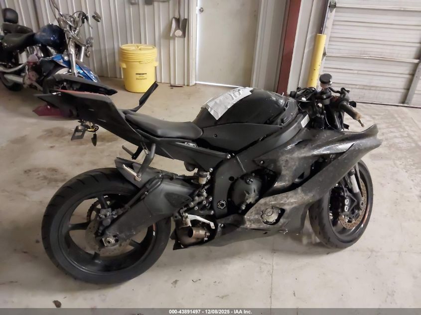 2020 Yamaha Yzfr6 VIN: JYARJ28EXLA006124 Lot: 43891497