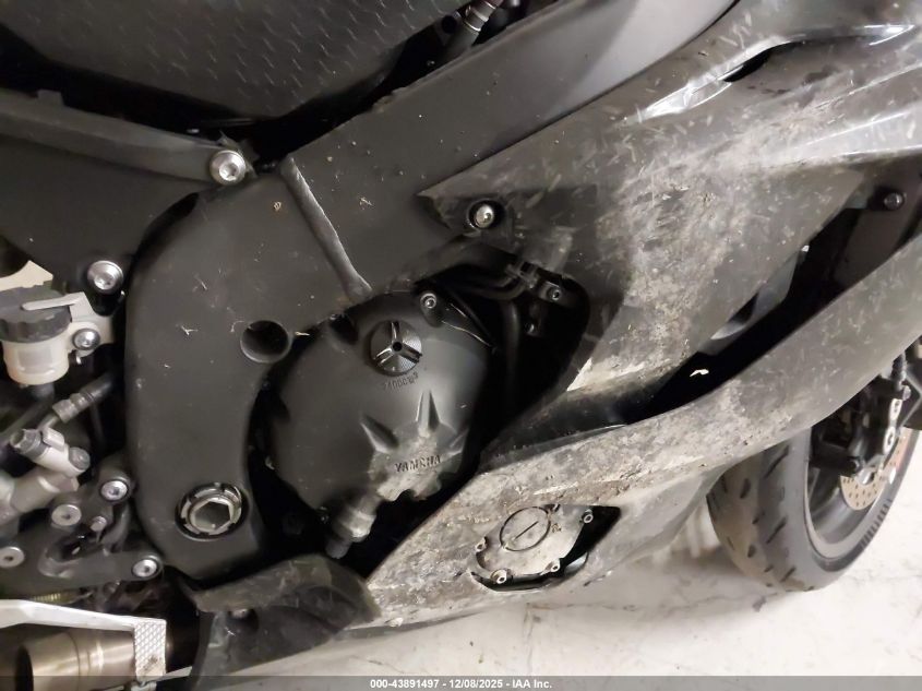 2020 Yamaha Yzfr6 VIN: JYARJ28EXLA006124 Lot: 43891497