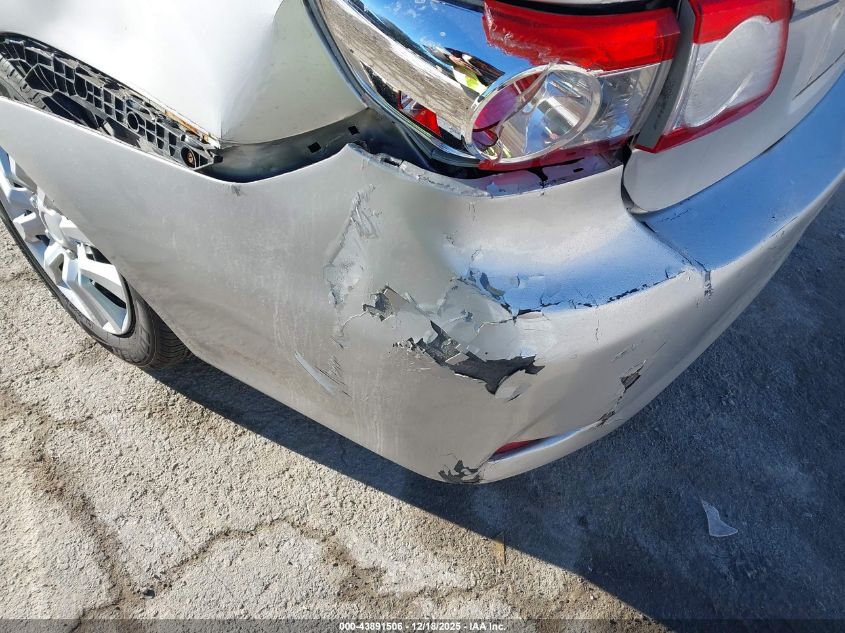 2013 Toyota Corolla Le VIN: 5YFBU4EE1DP174731 Lot: 43891506