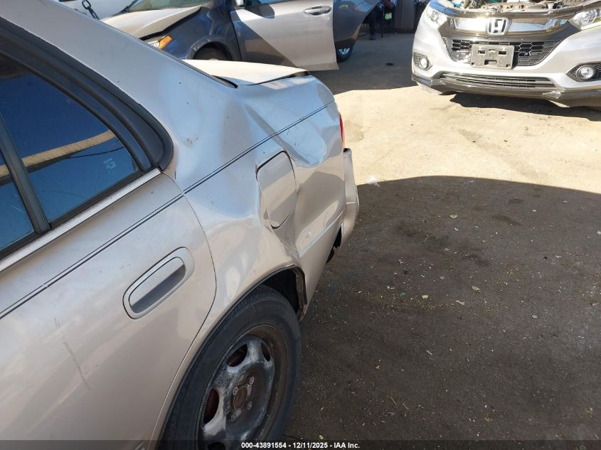 2002 Toyota Corolla Le VIN: 2T1BR12E82C557728 Lot: 43891554