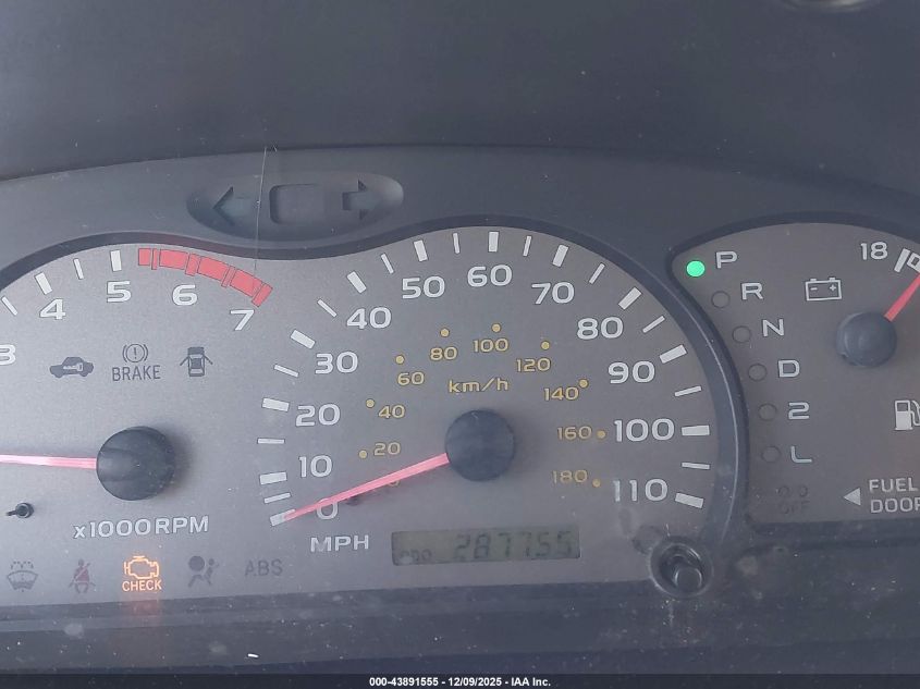 2002 Toyota Sequoia Sr5 V8 VIN: 5TDZT34AX2S059303 Lot: 43891555