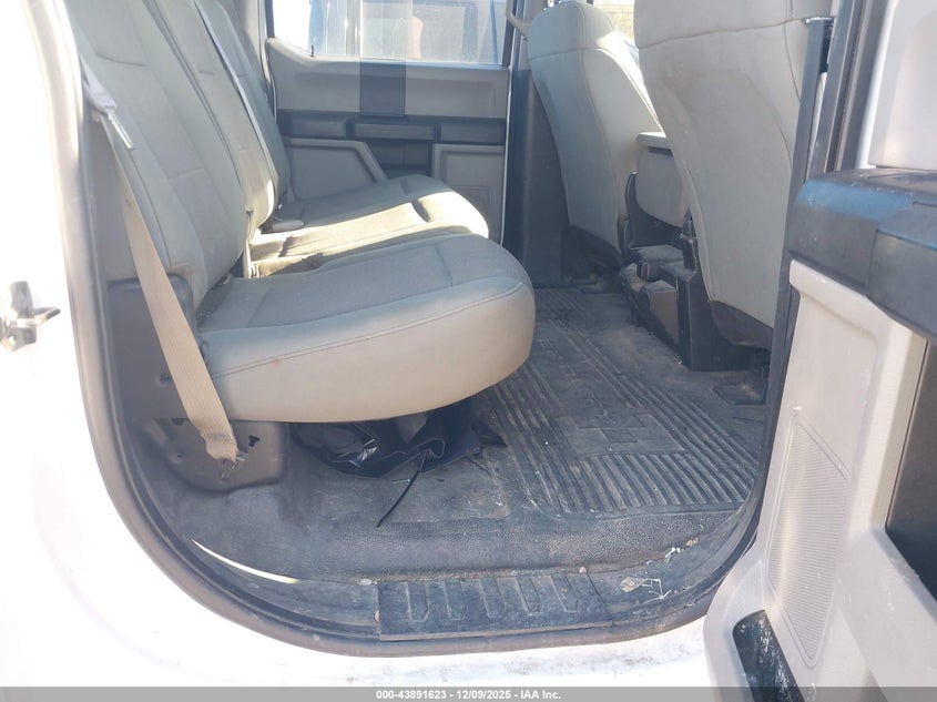 1FT7W2A66HEB61379 2017 FORD F250 photo no. 3