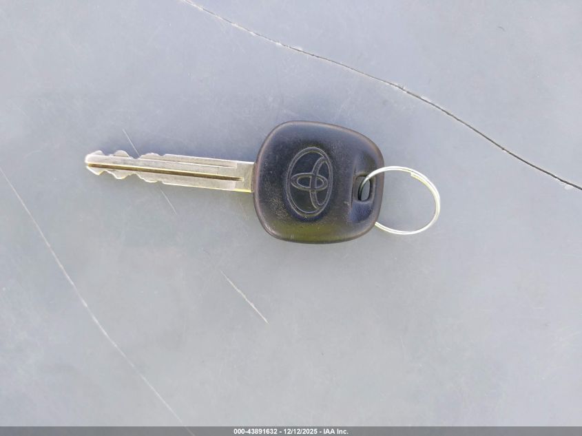 2015 Toyota Corolla S Plus VIN: 5YFBURHE3FP190750 Lot: 43891632