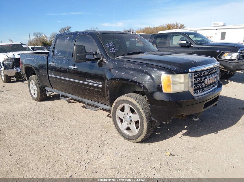 2011 GMC Sierra 2500Hd Denali