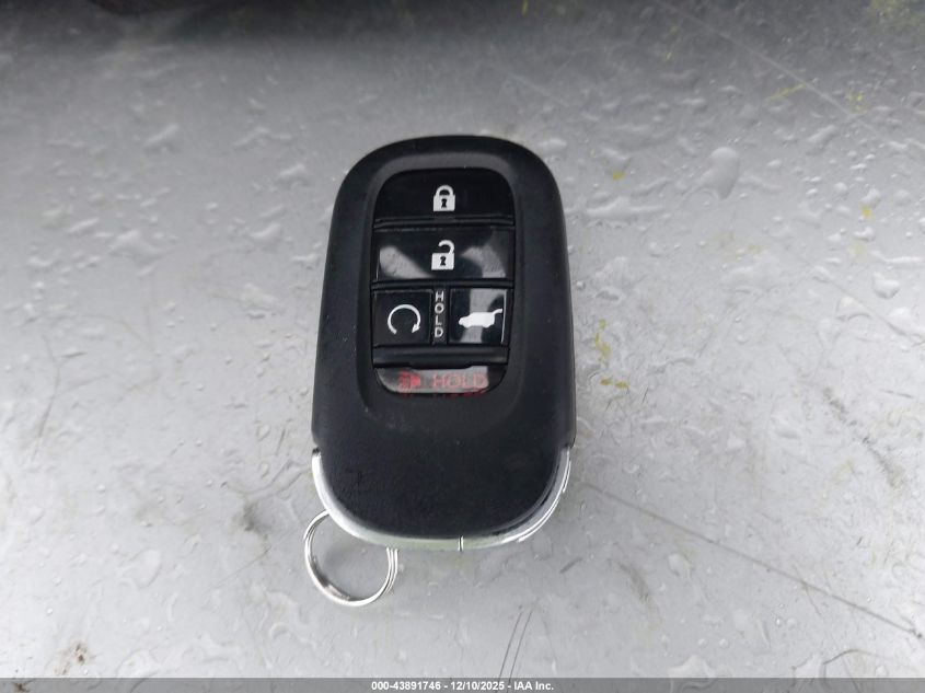 2025 Honda Pilot Touring VIN: 5FNYG1H72SB154493 Lot: 43891746