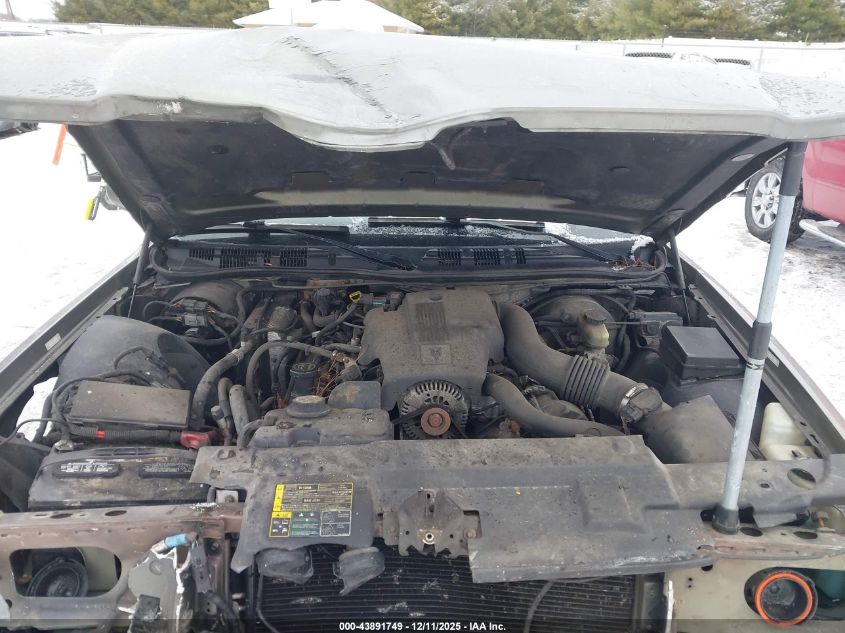 2003 Mercury Grand Marquis Ls VIN: 2MEFM75W33X710115 Lot: 43891749