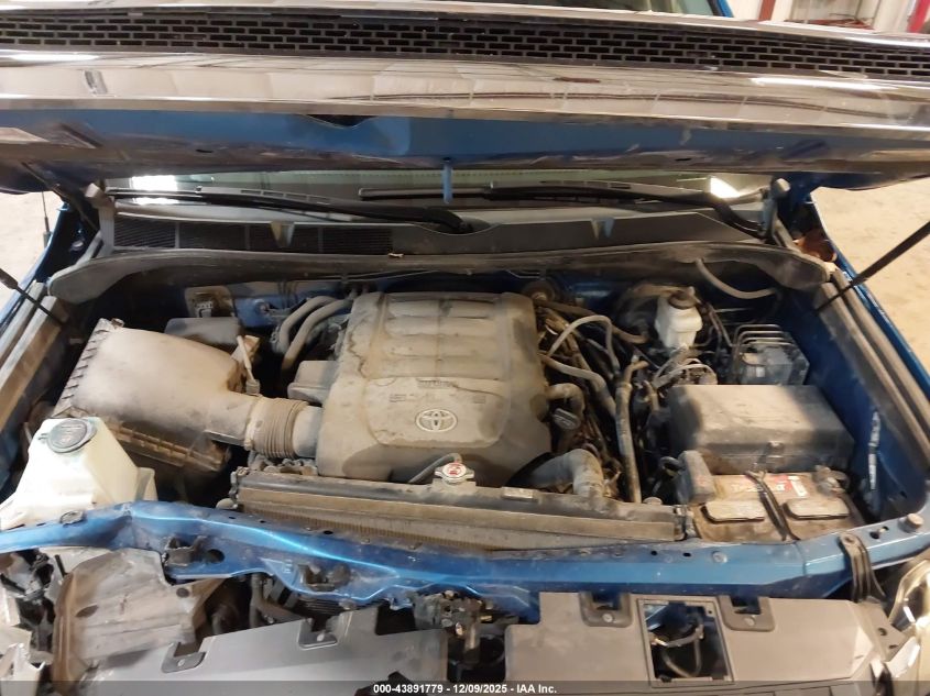 2018 Toyota Tundra Sr5 5.7L V8 VIN: 5TFUW5F12JX712094 Lot: 43891779