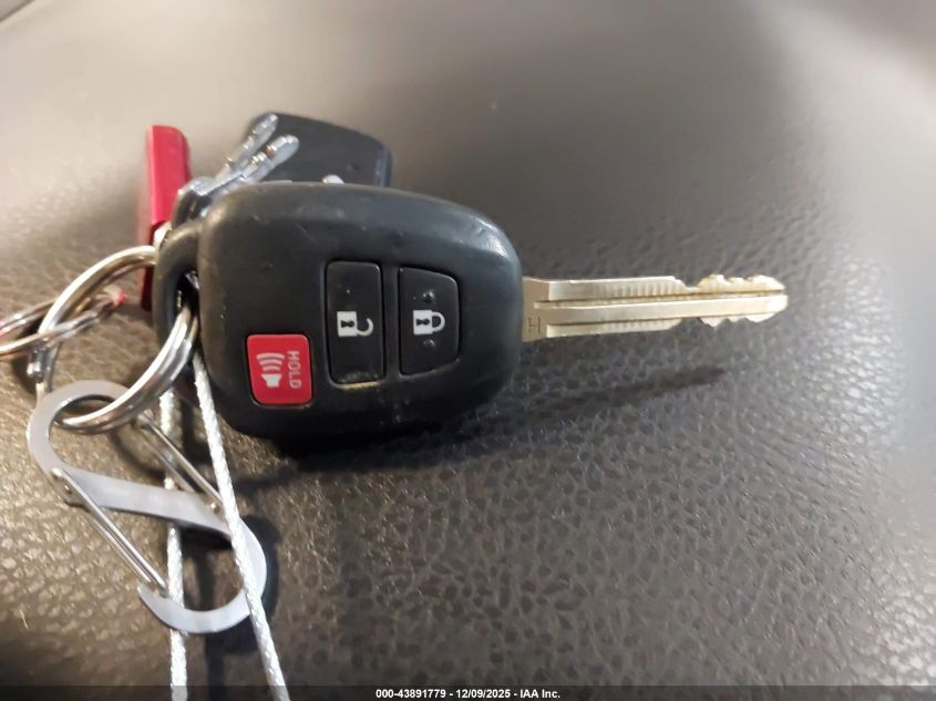 2018 Toyota Tundra Sr5 5.7L V8 VIN: 5TFUW5F12JX712094 Lot: 43891779