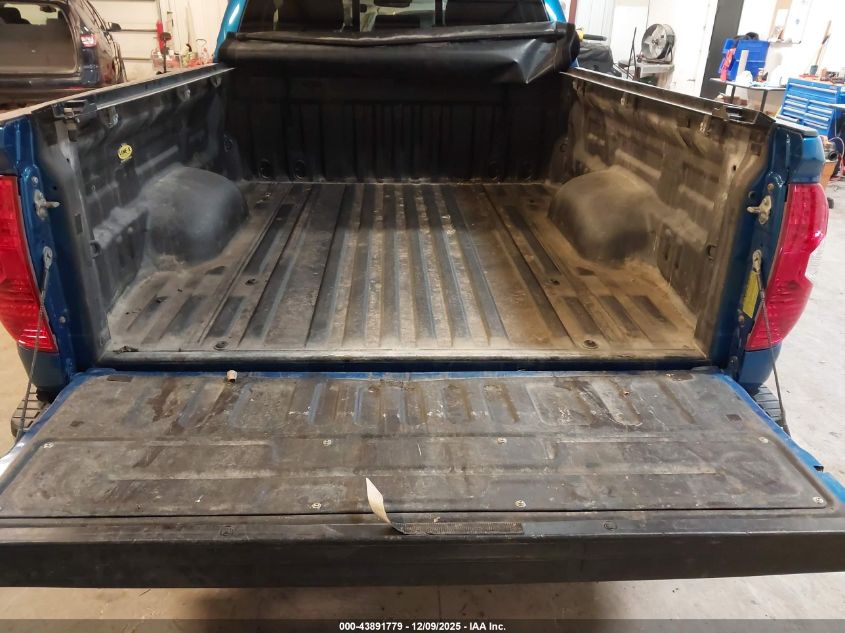 2018 Toyota Tundra Sr5 5.7L V8 VIN: 5TFUW5F12JX712094 Lot: 43891779