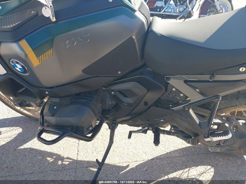 2025 BMW R 1300 Gs Adventure VIN: WB10M3300S6L11345 Lot: 43891795