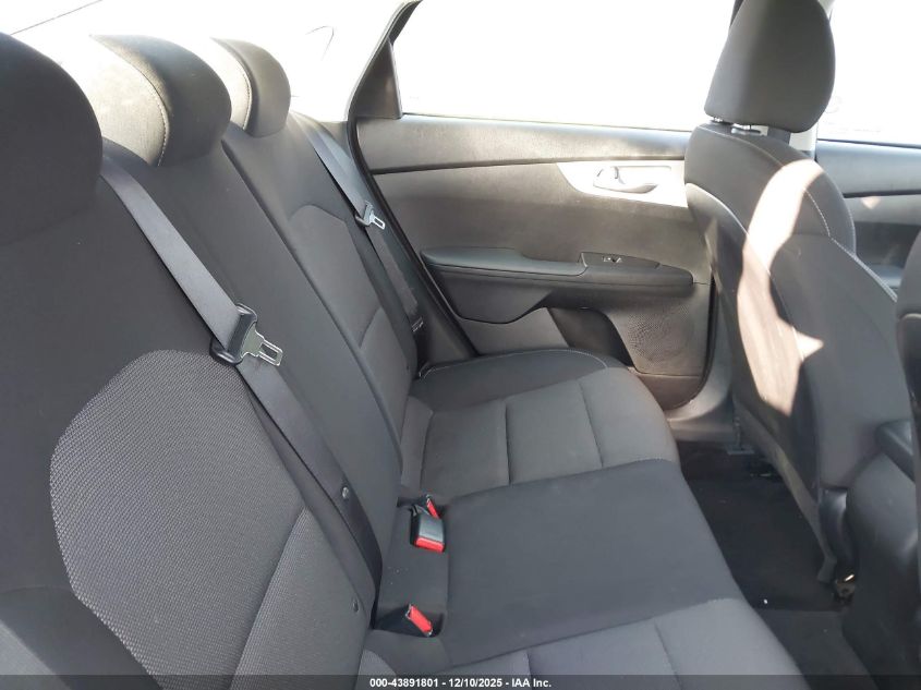 2024 Kia Forte Lxs VIN: 3KPF24AD3RE727926 Lot: 43891801