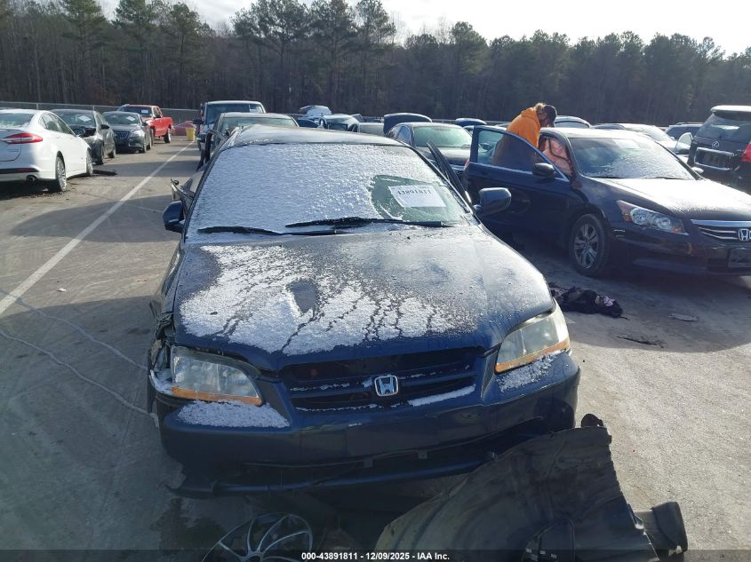 2000 Honda Accord 2.3 Lx VIN: 1HGCG665XYA113816 Lot: 43891811