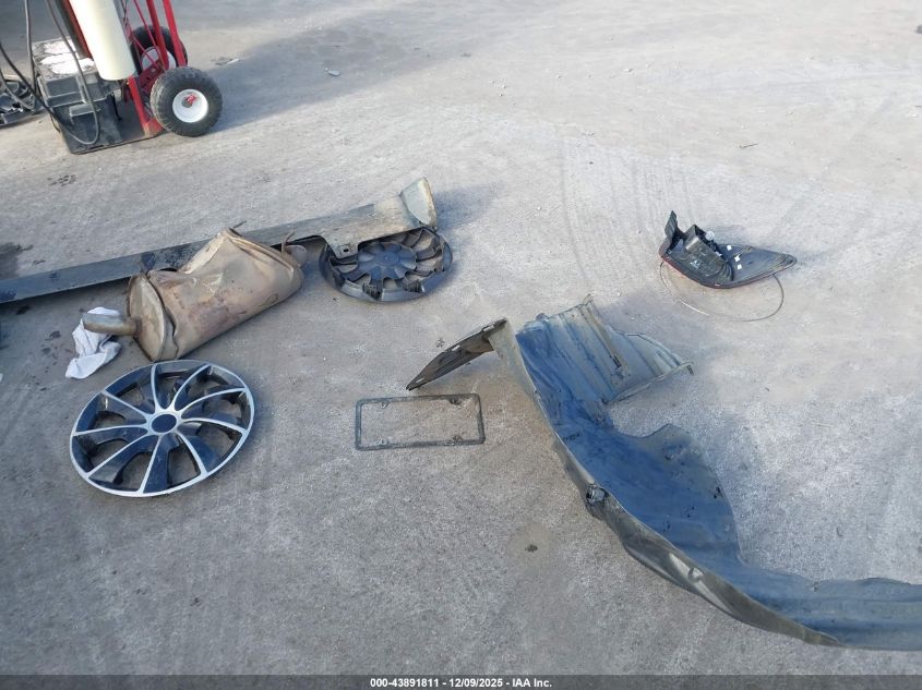 2000 Honda Accord 2.3 Lx VIN: 1HGCG665XYA113816 Lot: 43891811