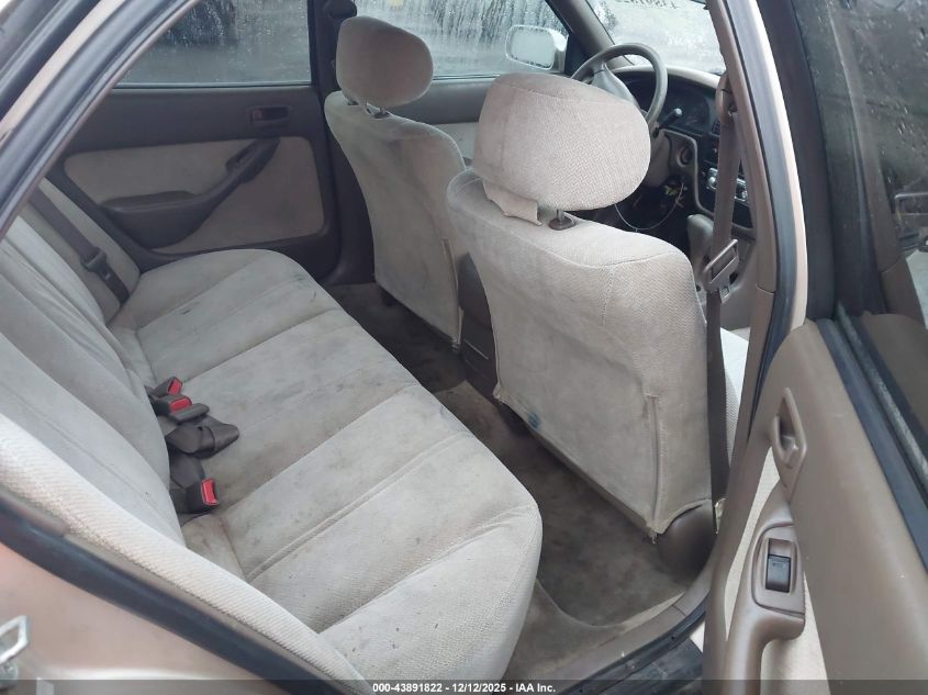 1995 Toyota Camry Le VIN: JT2SK12E5S0327734 Lot: 43891822