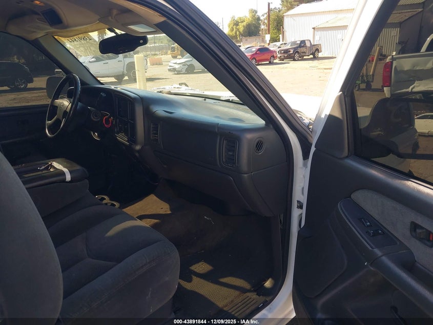 2GCEC19T331125504 2003 CHEVROLET SILVERADO photo no. 5
