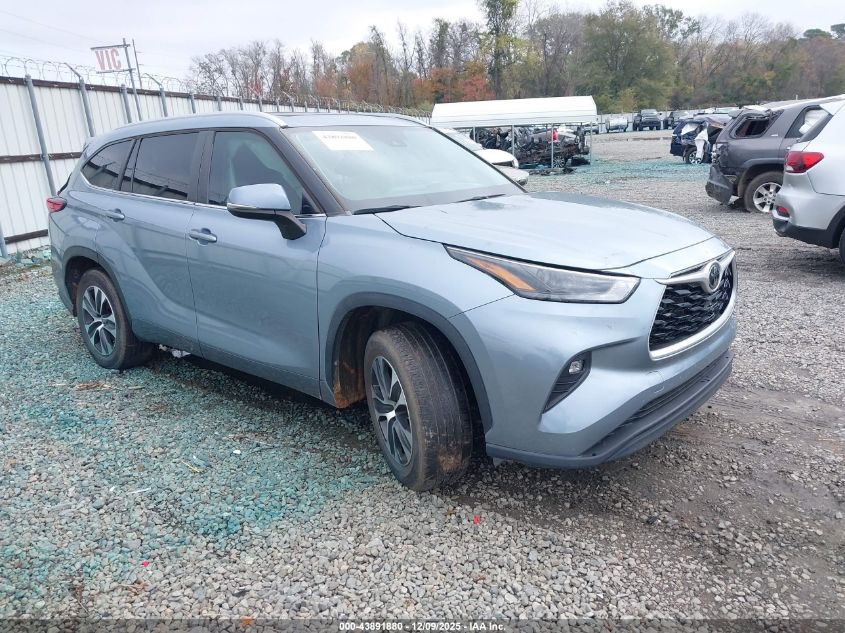 TOYOTA HIGHLANDER XLE