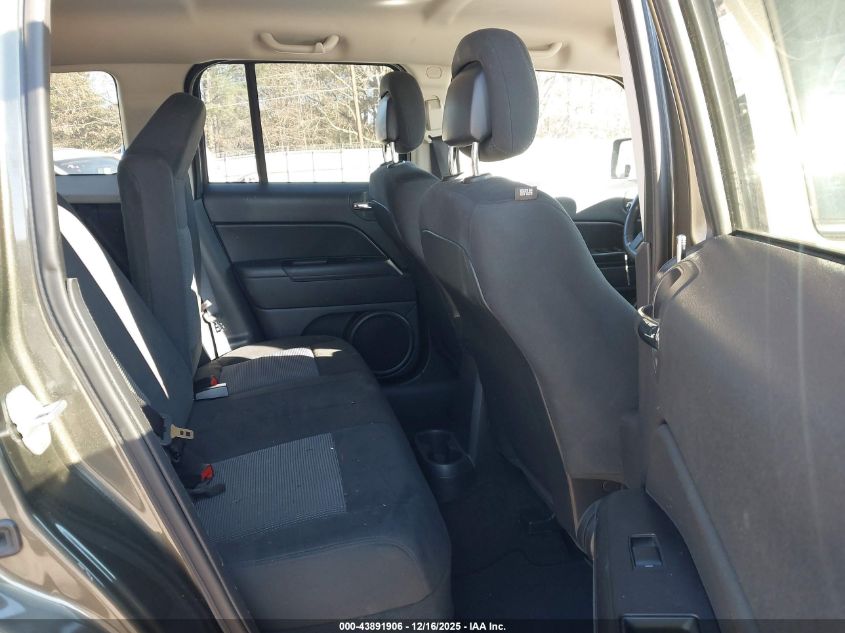 2015 Jeep Patriot Latitude VIN: 1C4NJPFB5FD318511 Lot: 43891906