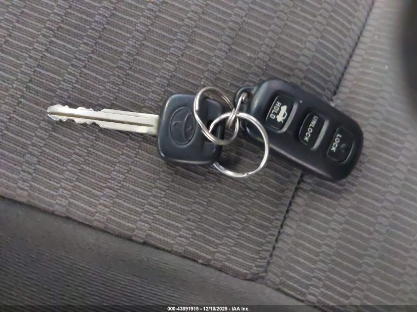 2006 Toyota Camry Le VIN: 4T1BE30KX6U737233 Lot: 43891915