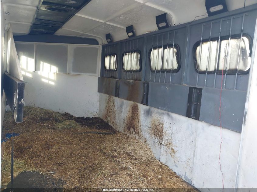 1999 Trail West 27' Tandem Axle VIN: 49SH72723XP011859 Lot: 43891951