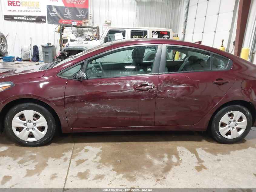 2017 Kia Forte Lx VIN: 3KPFL4A7XHE014592 Lot: 43891966
