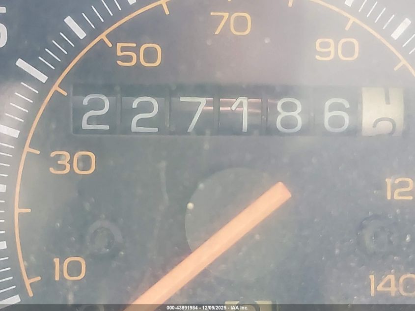 1992 Chevrolet G20 VIN: 2GBEG25Z2N4112446 Lot: 43891984