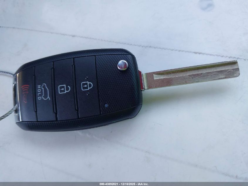 2016 Kia Sorento 3.3L Lx VIN: 5XYPGDA52GG092180 Lot: 43892021