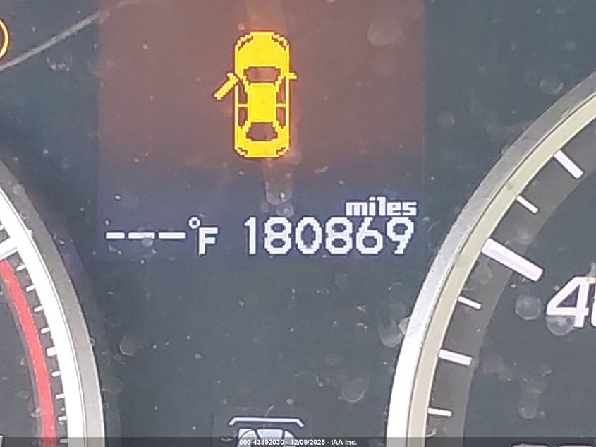 2013 Acura Ilx Hybrid 1.5L VIN: 19VDE3F34DE301138 Lot: 43892030