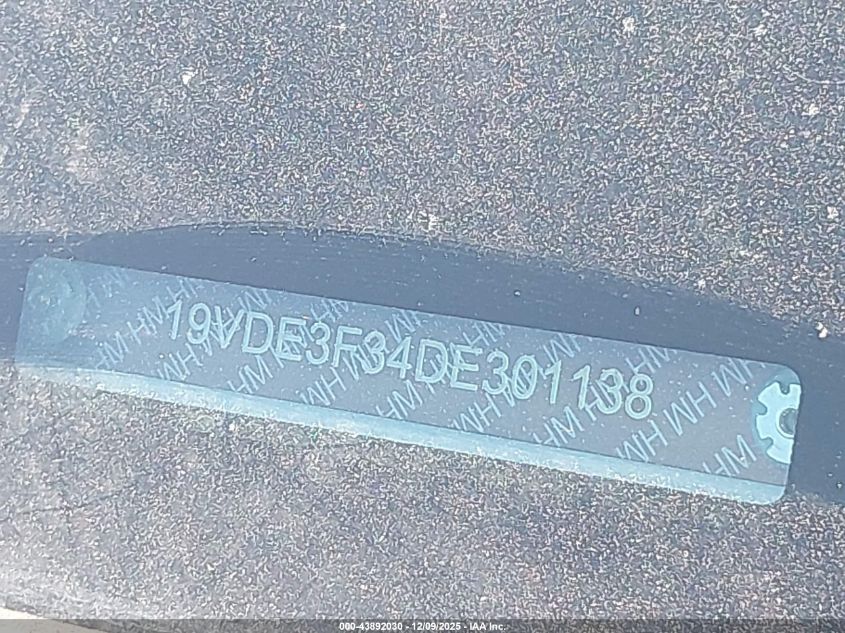 2013 Acura Ilx Hybrid 1.5L VIN: 19VDE3F34DE301138 Lot: 43892030