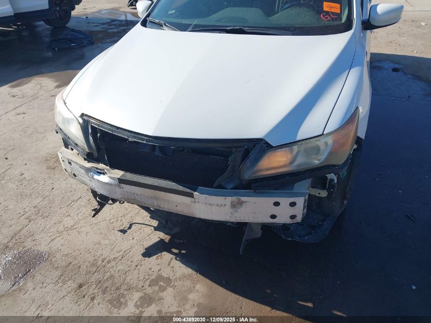 2013 Acura Ilx Hybrid 1.5L VIN: 19VDE3F34DE301138 Lot: 43892030