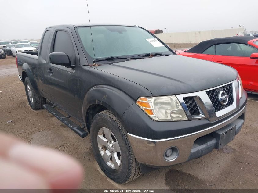 NISSAN FRONTIER SE