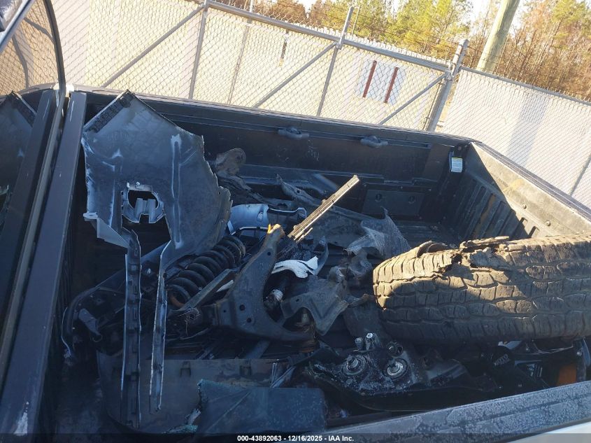 2019 Toyota Tacoma Sr VIN: 5TFRX5GN8KX152989 Lot: 43892063