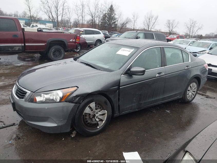 1HGCP2F33AA134696 2010 HONDA ACCORD photo no. 2
