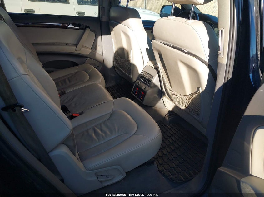 WA1LMAFEXBD007098 2011 AUDI Q7 photo no. 8