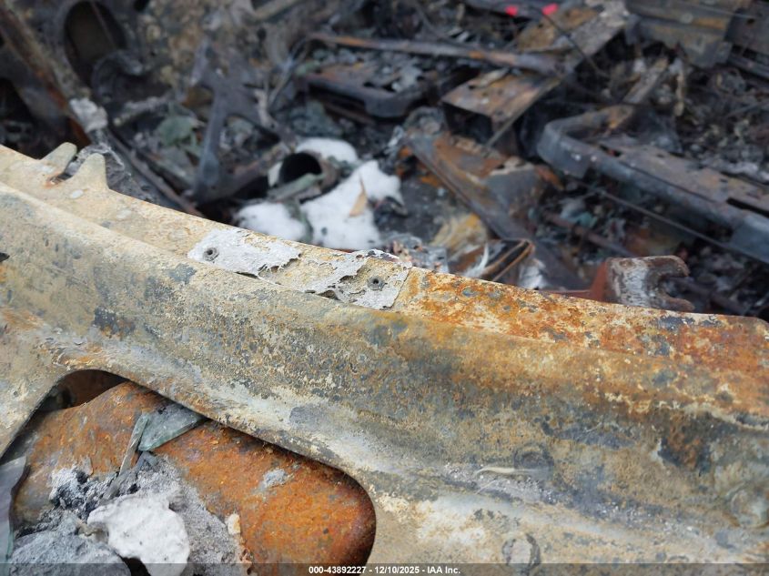 2005 Ford Explorer Sport Trac Adrenalin/Xls/Xlt VIN: 1FMZU77K05UB28455 Lot: 43892227