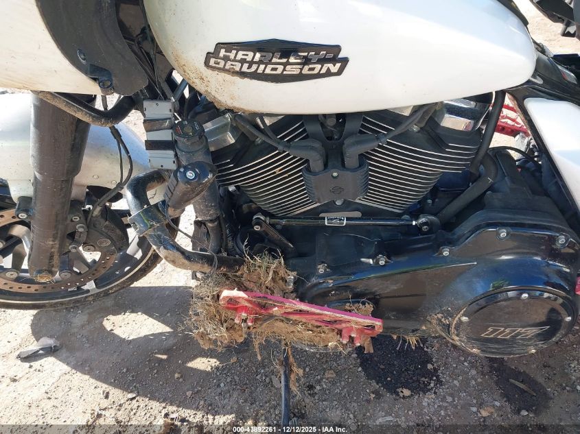2024 Harley-Davidson Fltrx VIN: 1HD1KH711RB611165 Lot: 43892261