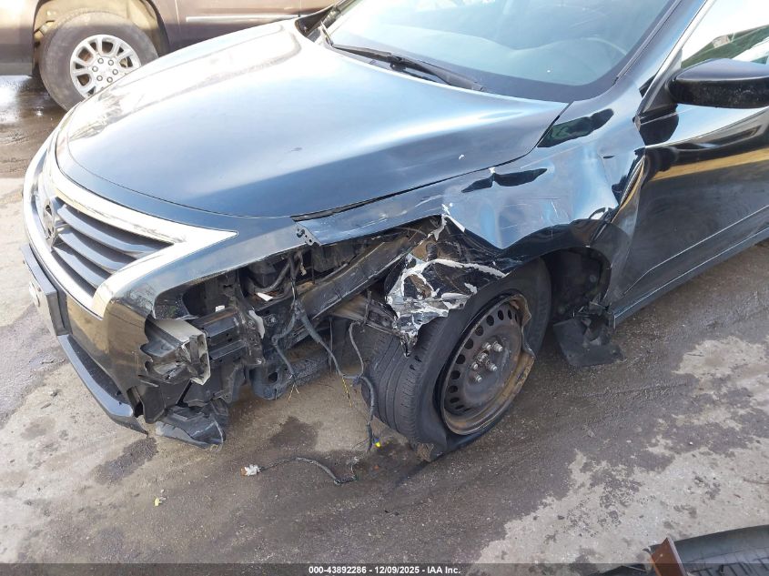 2015 Nissan Altima 2.5 Sv VIN: 1N4AL3AP1FC209768 Lot: 43892286