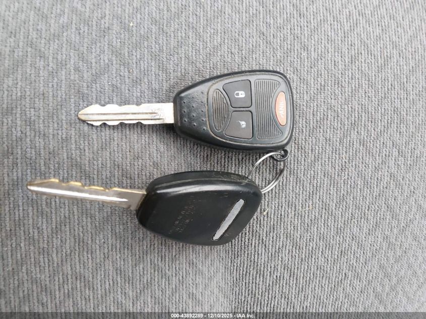 2005 Chrysler Town & Country Lx VIN: 2C4GP44R55R558708 Lot: 43892289