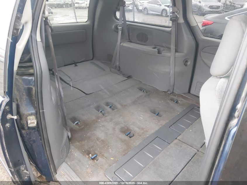 2005 Chrysler Town & Country Lx VIN: 2C4GP44R55R558708 Lot: 43892289